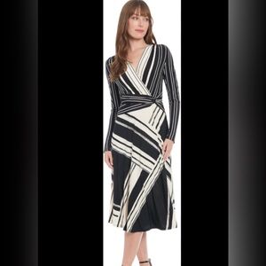 SOLD~Maggy London Light Jersey Midi Dress Size 8 Black Cream